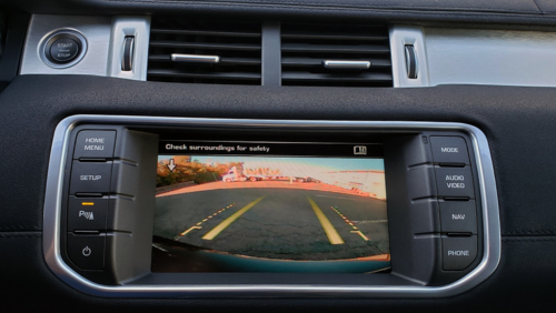 Range Rover Evoque backup camera with parking lines