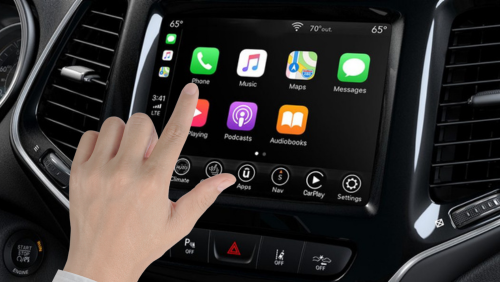 Use Jeep Grand Cherokee CarPlay with OEM Touchscreen
