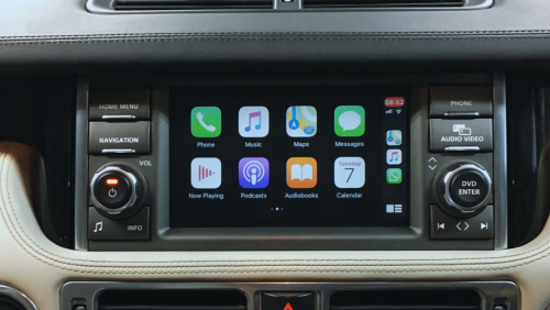 use Bentley CarPlay with oem contols