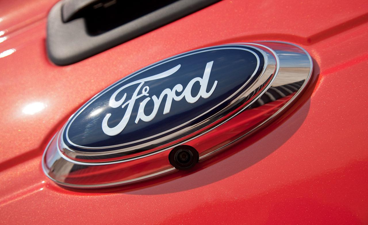 Ford tailgate camera with emblem